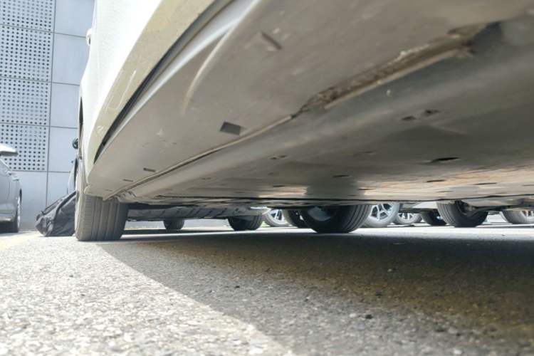 Used Volkswagen ID.3 2023 Upgraded Model Pure Intelligent Enjoyment Version Right Side Sill