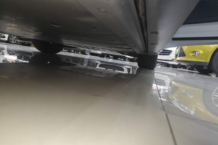 Used Volkswagen ID.3 2023 Pure Smart Edition Right Side Sill