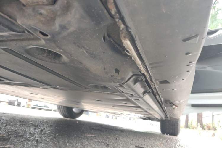 Used Volkswagen ID.3 2023 Upgraded Model Pure Intelligent Enjoyment Version Right Side Sill