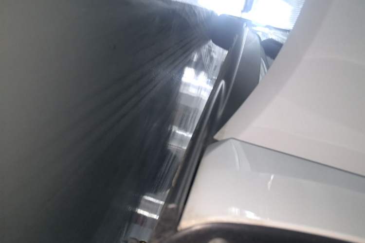 Used Volkswagen ID.3 2023 Upgraded Model Pure Intelligent Enjoyment Version Right Side Sill