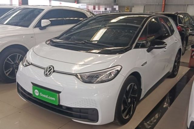 Used Volkswagen ID.3 2023 Pure Smart Edition