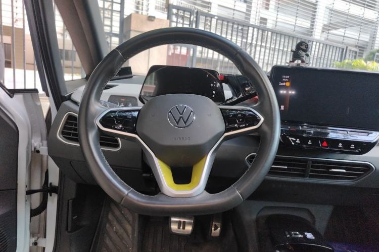 Used Volkswagen ID.3 2023 Pure Smart Edition Steering Wheel