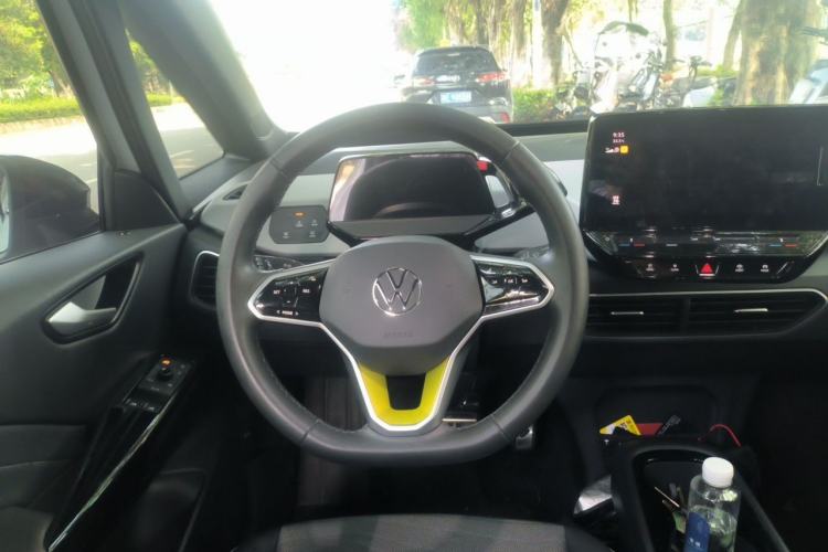 Used Volkswagen ID.3 2023 Pure Smart Edition Steering Wheel