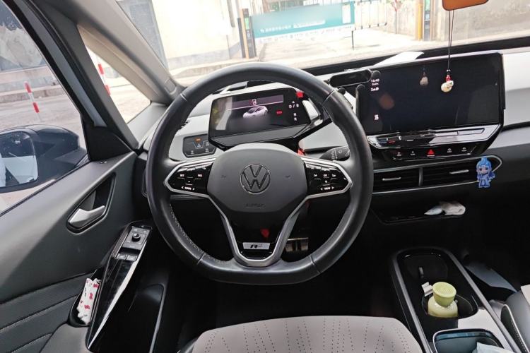 Used Volkswagen ID.3 2023 Upgraded Model Pure Intelligent Enjoyment Version Steering Wheel