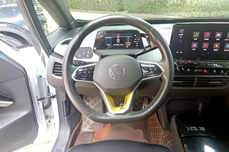 Used Volkswagen ID.3 2023 Upgraded Model Pure Intelligent Enjoyment Version Steering Wheel