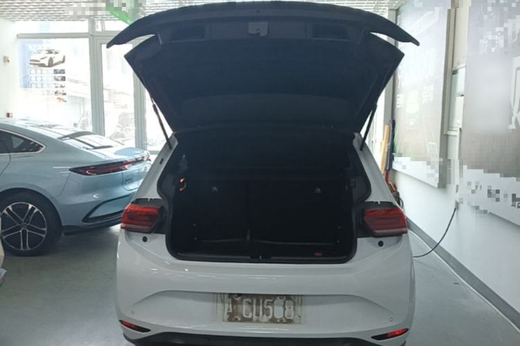 Used Volkswagen ID.3 2023 Upgraded Model Pure Intelligent Enjoyment Version Trunk