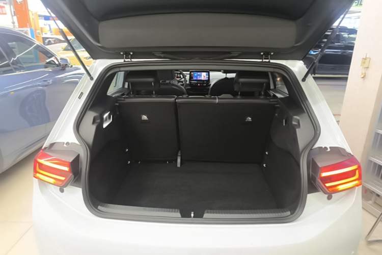 Used Volkswagen ID.3 2023 Pure Smart Edition Trunk