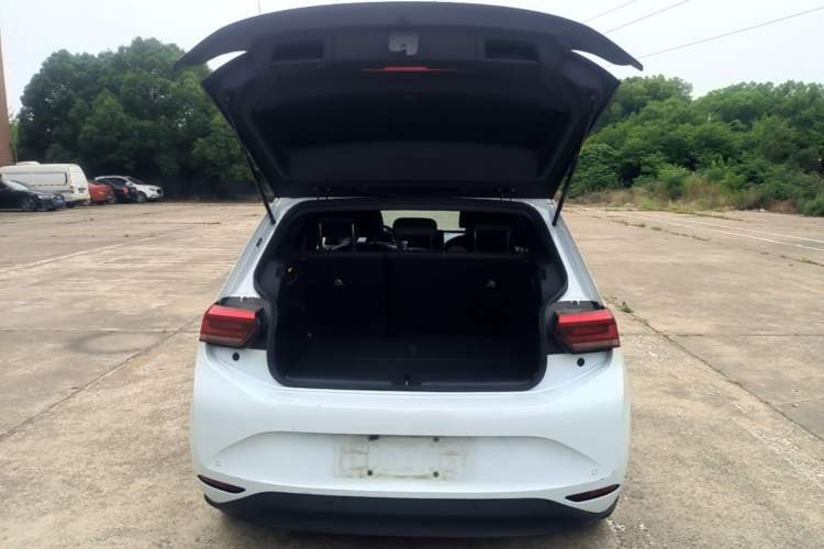 Used Volkswagen ID.3 2023 Pure Smart Edition Trunk