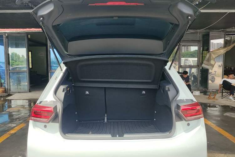 Used Volkswagen ID.3 2023 Upgraded Model Pure Intelligent Enjoyment Version Trunk