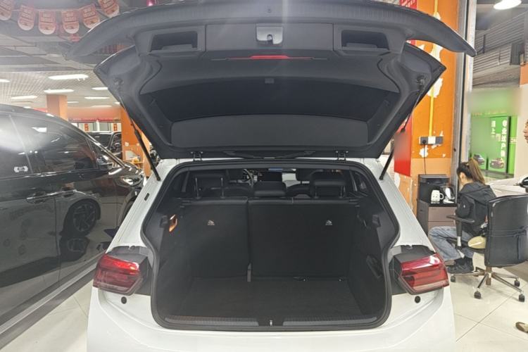 Used Volkswagen ID.3 2023 Upgraded Model Pure Intelligent Enjoyment Version Trunk