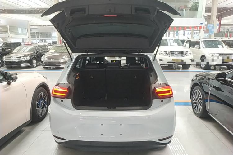 Used Volkswagen ID.3 2023 Pure Smart Edition Trunk