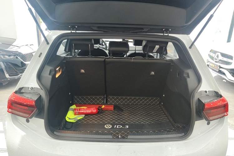 Used Volkswagen ID.3 2023 Upgraded Model Pure Intelligent Enjoyment Version Trunk