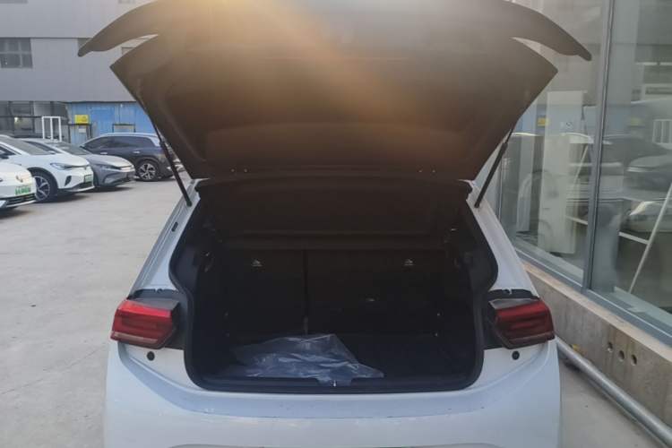 Used Volkswagen ID.3 2023 Pure Smart Edition Trunk
