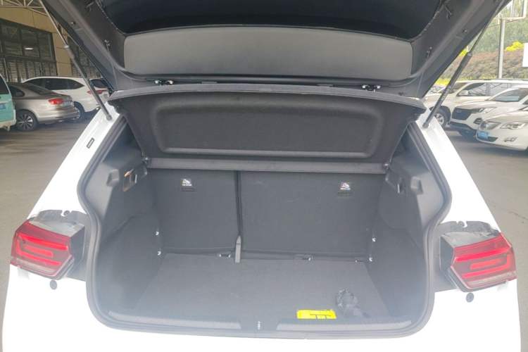 Used Volkswagen ID.3 2023 Intelligent Edition Trunk
