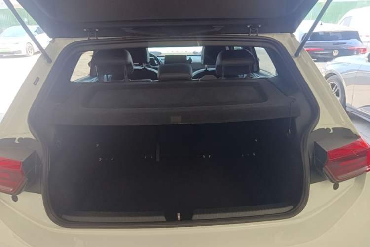 Used Volkswagen ID.3 2023 Upgraded Model Pure Intelligent Enjoyment Version Trunk
