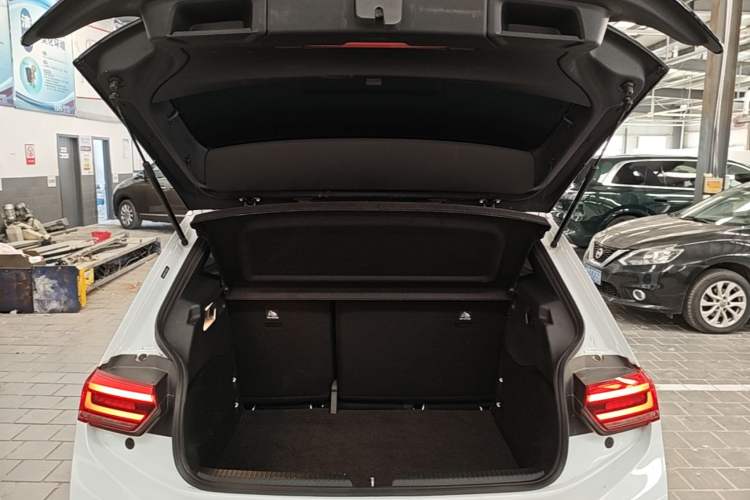 Used Volkswagen ID.3 2023 Upgraded Model Pure Intelligent Enjoyment Version Trunk