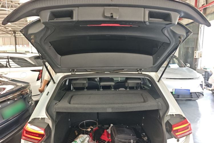 Used Volkswagen ID.3 2023 Upgraded Model Pure Intelligent Enjoyment Version Trunk