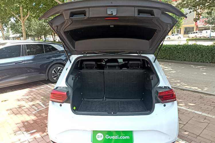 Used Volkswagen ID.3 2023 Upgraded Model Pure Intelligent Enjoyment Version Trunk