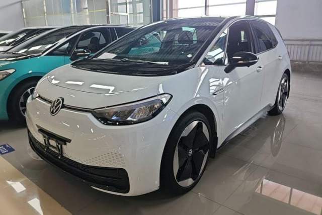 Used Volkswagen ID.3 2023 Pure Smart Edition