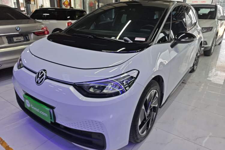 Used Volkswagen ID.3 2023 Pure Smart Edition Guazi used car, China used car export, Used car for sale, Used cars, Cheapest cars for sale