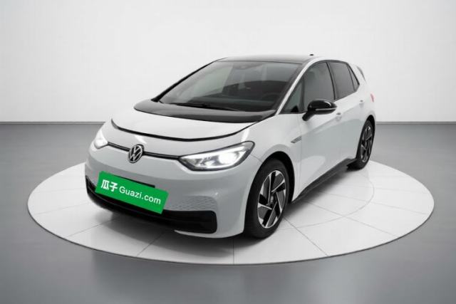 Volkswagen ID.3 2023 Pure Smart Edition с пробегом