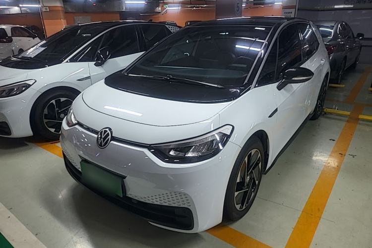 Volkswagen ID.3 2023 Upgraded Model Pure Intelligent Enjoyment Version مستعملة Guazi used car, China used car export, Used car for sale, Used  cars, Cheapest cars for sale