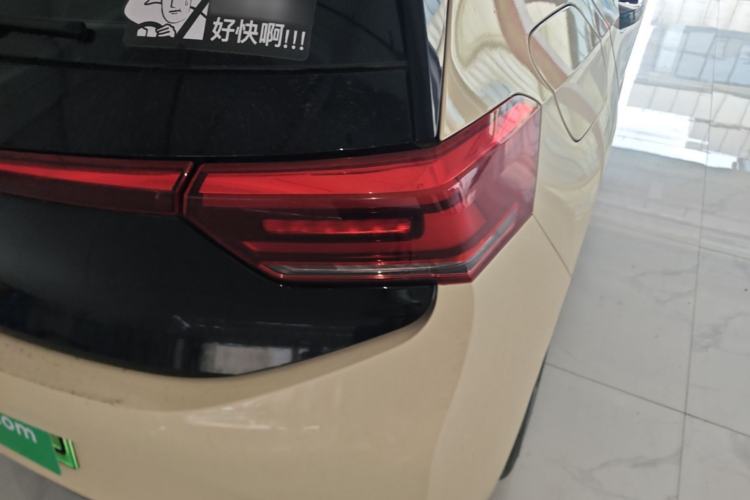 Used Volkswagen ID.3 2023 Upgraded Model Pure Intelligent Enjoyment Version Exterior 3