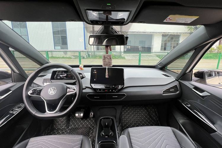Used Volkswagen ID.3 2023 Upgraded Model Pure Intelligent Enjoyment Version Interior 4