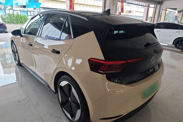 Used Volkswagen ID.3 2023 Upgraded Model Pure Intelligent Enjoyment Version Rear Left 45 Deg