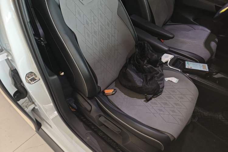 Used Volkswagen ID.3 2023 Upgraded Model Pure Intelligent Enjoyment Version Right Front Seat