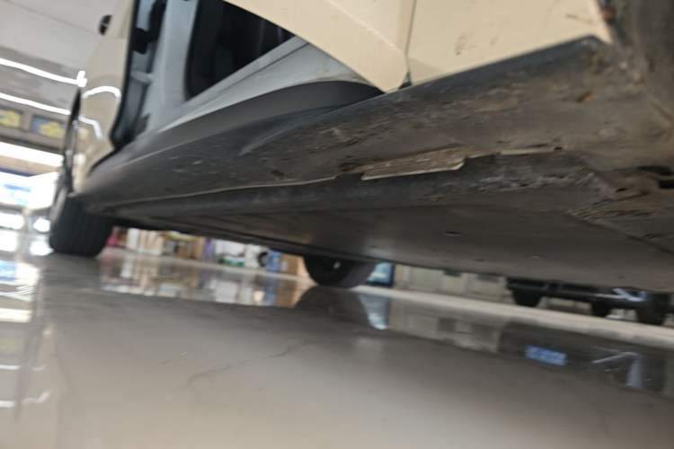 Used Volkswagen ID.3 2023 Upgraded Model Pure Intelligent Enjoyment Version Right Side Sill
