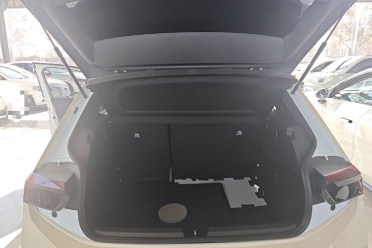 Used Volkswagen ID.3 2023 Pure Smart Edition Trunk