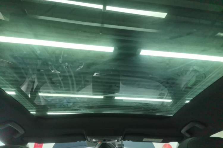 Used Volkswagen ID.3 2024 Outstanding Edition Headliner