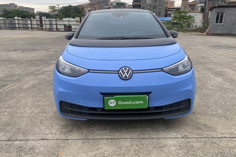 Used Volkswagen ID.3 2024 Outstanding Edition Exterior 1