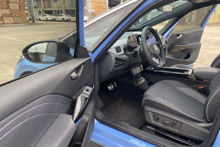 Used Volkswagen ID.3 2024 Outstanding Edition Interior 5