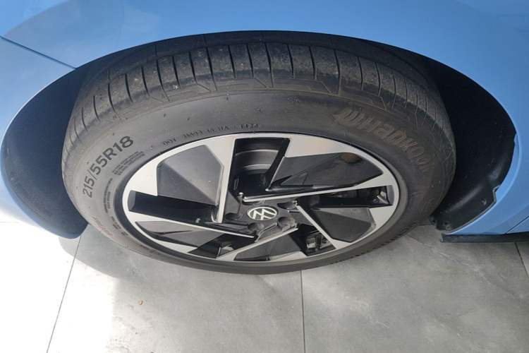 Used Volkswagen ID.3 2024 Intelligent Edition Left Front Wheel Hub