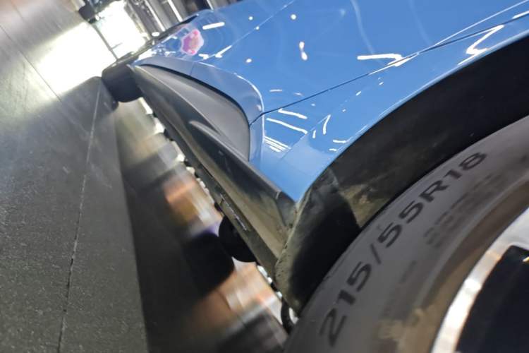 Used Volkswagen ID.3 2024 Outstanding Edition Left Side Sill