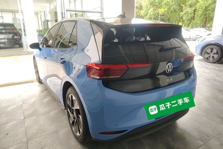Used Volkswagen ID.3 2024 Intelligent Edition Rear Left 45 Deg