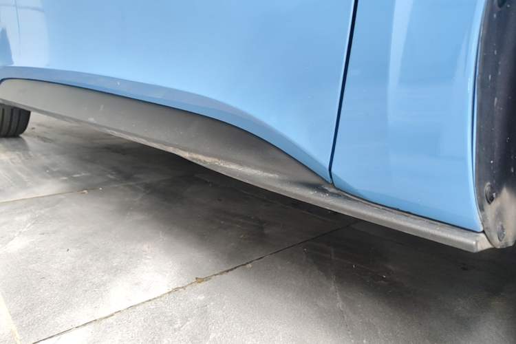 Used Volkswagen ID.3 2024 Intelligent Edition Right Side Sill