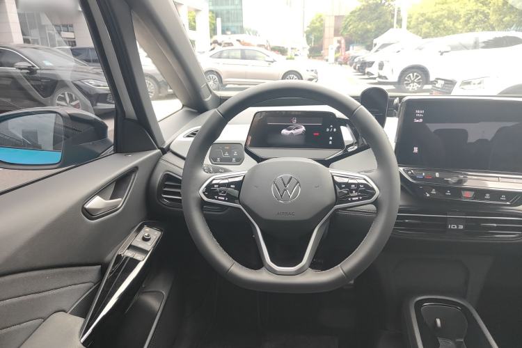 Used Volkswagen ID.3 2024 Outstanding Edition Steering Wheel
