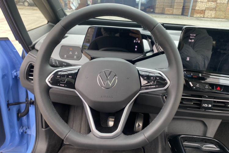 Used Volkswagen ID.3 2024 Outstanding Edition Steering Wheel