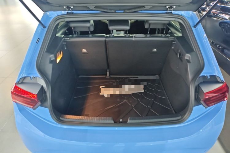 Used Volkswagen ID.3 2024 Outstanding Edition Trunk