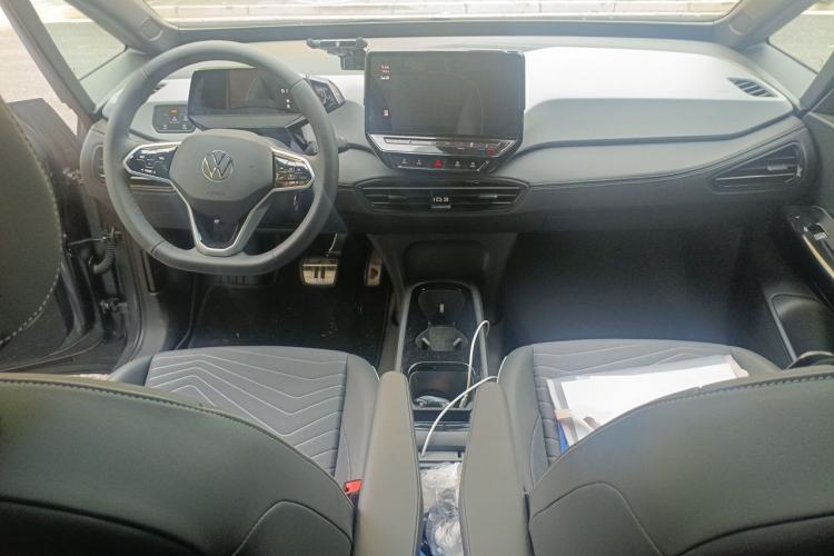 Used Volkswagen ID.3 2024 Outstanding Edition Center Console