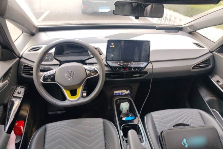Used Volkswagen ID.3 2024 Outstanding Edition Center Console