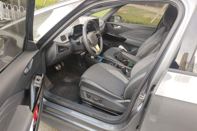 Used Volkswagen ID.3 2024 Outstanding Edition Driver Seat