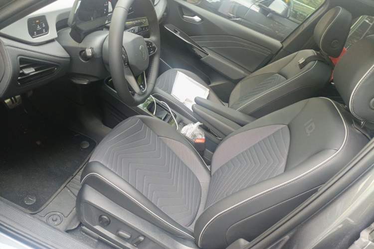 Used Volkswagen ID.3 2024 Outstanding Edition Left Front Seat