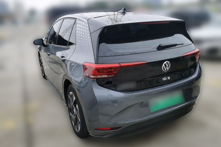 Used Volkswagen ID.3 2024 Outstanding Edition Rear Left 45 Deg