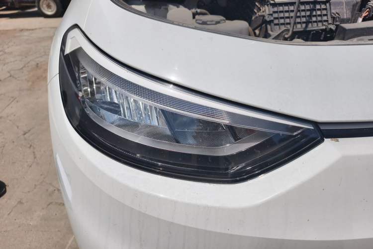 Used Volkswagen ID.3 2024 Pure & Smart Edition Right Front Headlight