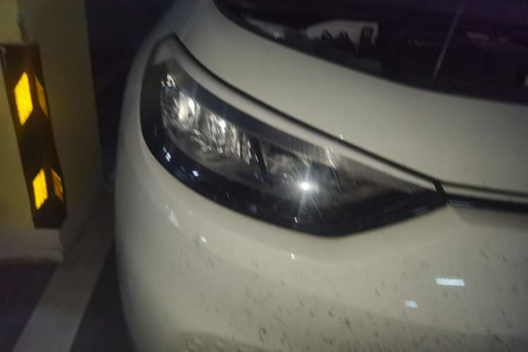 Used Volkswagen ID.3 2024 Outstanding Edition Right Front Headlight