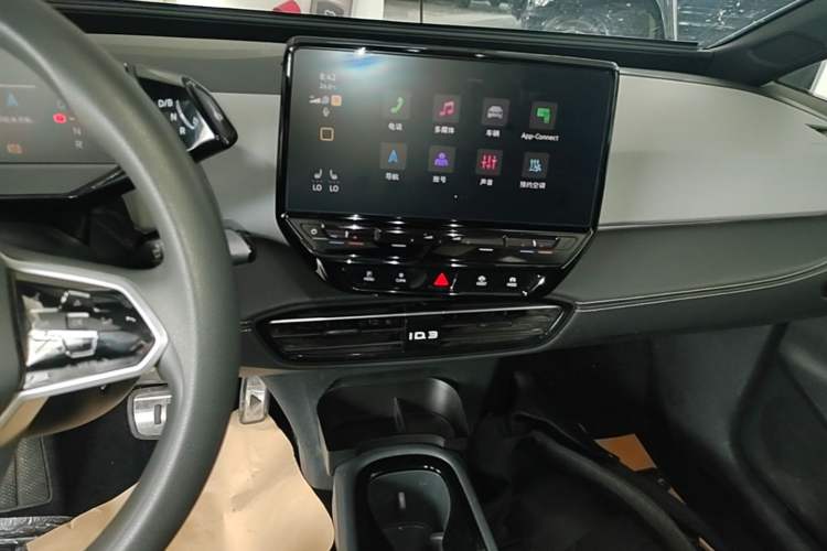 Used Volkswagen ID.3 2024 Pure & Smart Edition Audio And AC Panel
